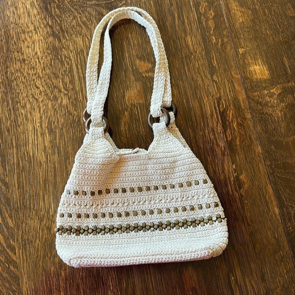 NEW~COQUETTE CROCHETED~SHOULDER BAG~CENTER ZIPPED POCKET~6 INSIDE POCKETS~BR